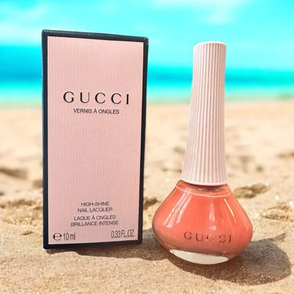 🐥 SOLD!!! 🐥 Gucci High-Shine Nail Lacquer - "PEGGY SUNBORN" 414 - Picture 2 of 3